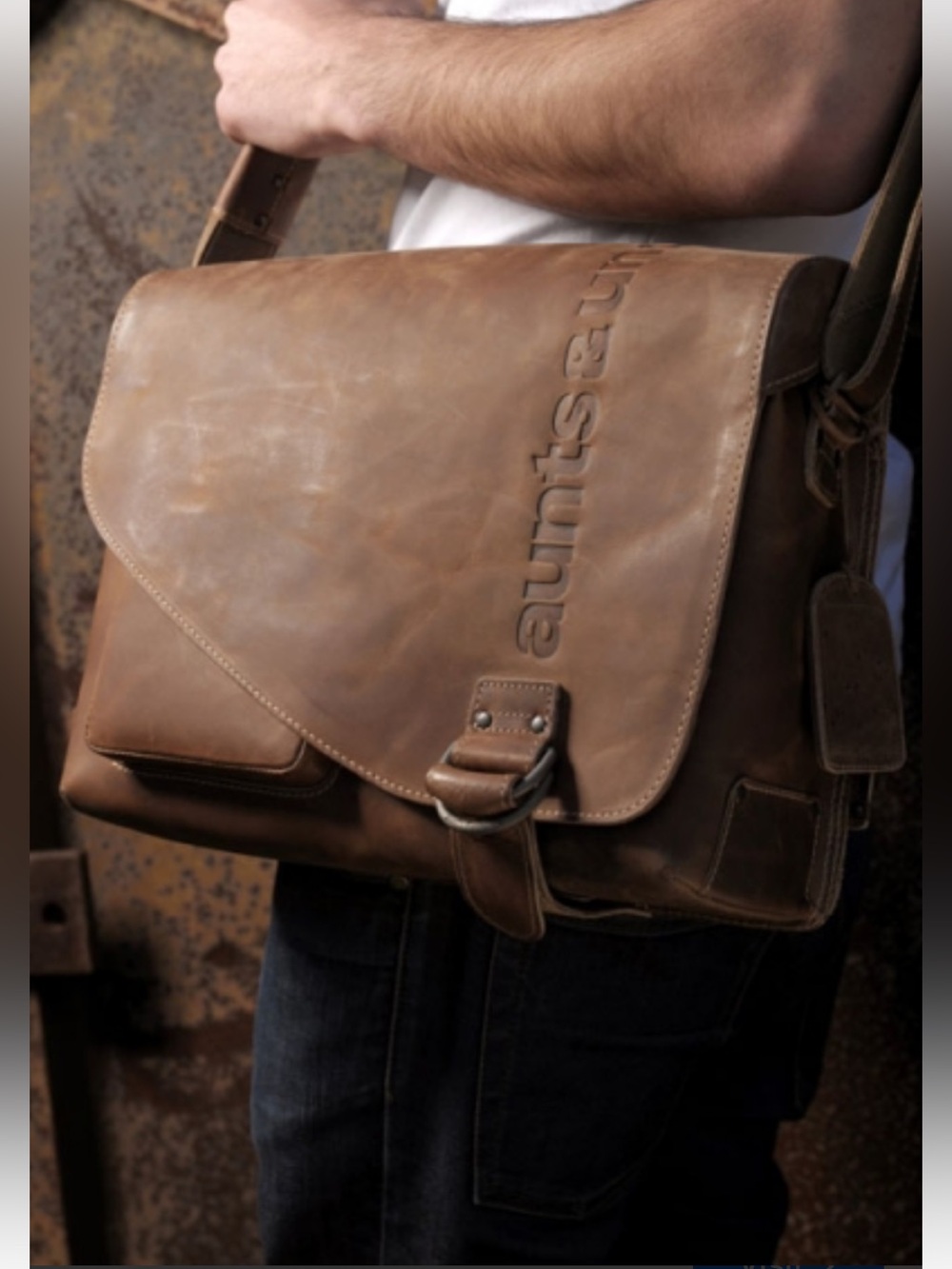 Aunts and uncles  genuine Leather Messenger Bag - Casual Crossbody  laptop